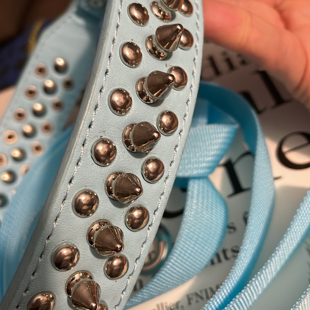 Light Blue Set - Picture 2 of 6